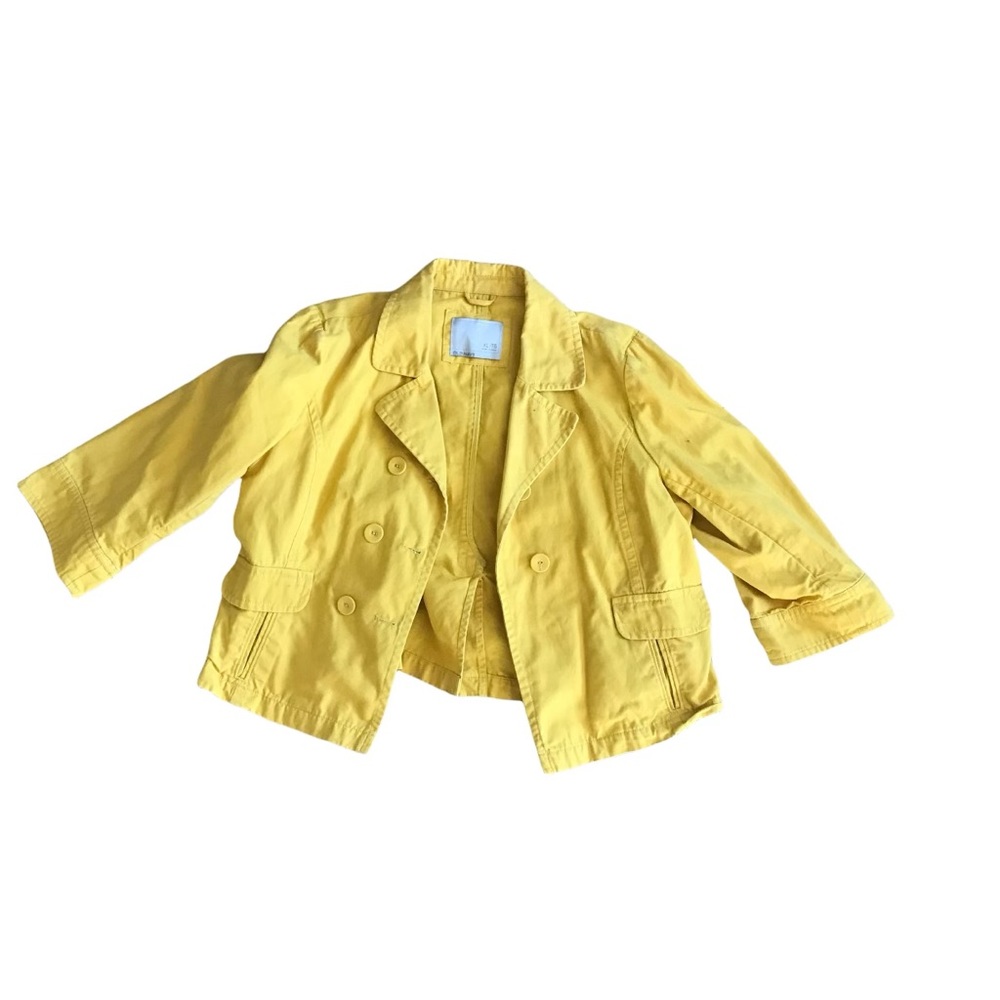 Yellow peacoat